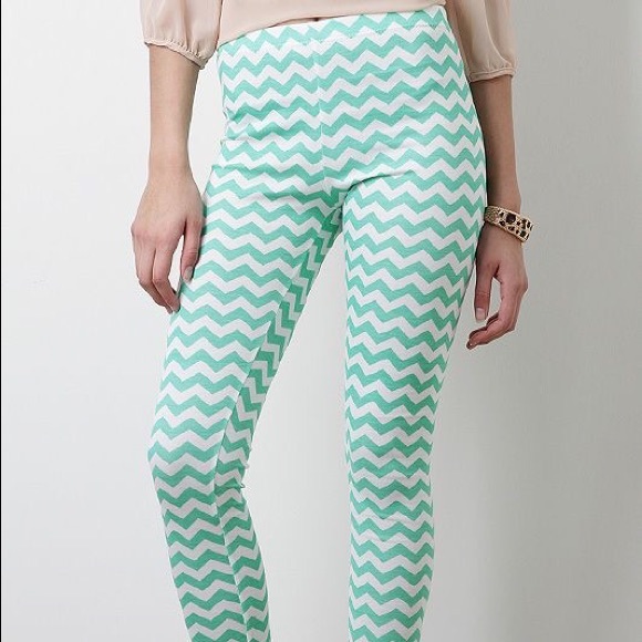 HP Mint Chevron Leggings - Picture 1 of 4